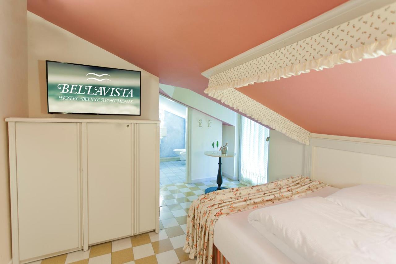 Bellavista Lakefront Hotel & Apartments Riva del Garda Bagian luar foto